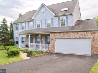 2706 Gail Dr, Gilbertsville, PA 19525