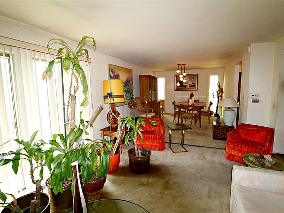 3rd image of 3426 Easthampton Dr