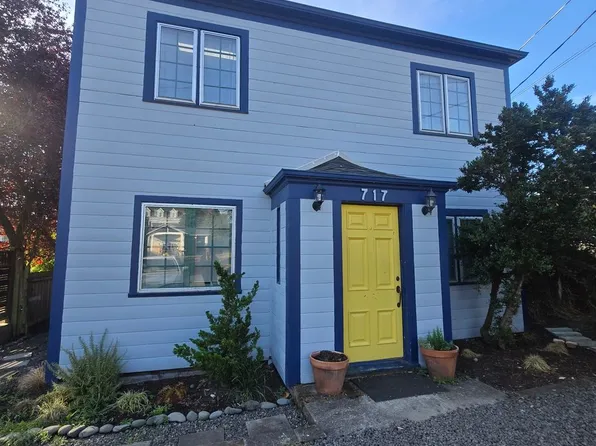 Seymour Properties (717 Franklin St 1-4), 717 Franklin St APT 4, Pt Townsend, WA 98368