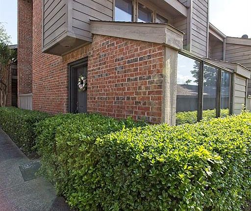 2nd image of 9600 Royal Ln APT 501