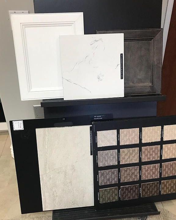 2nd image of 318 E Pasaro Dr