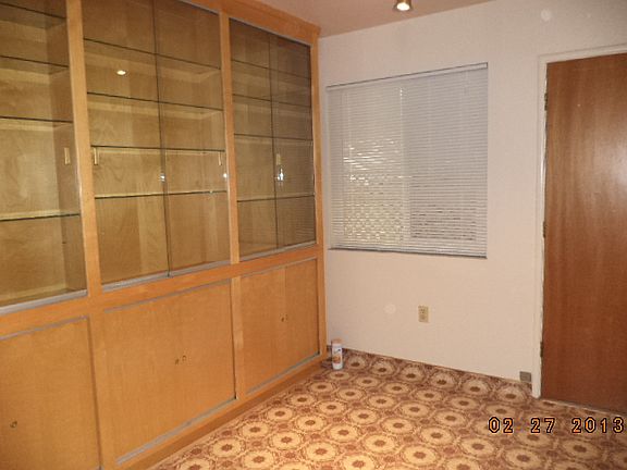 Dining nook