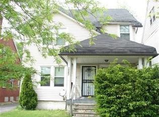 13353 Cedar Rd, Cleveland Heights, OH 44118
