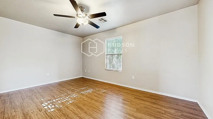 4018 W Irwin Ave — Photo 12