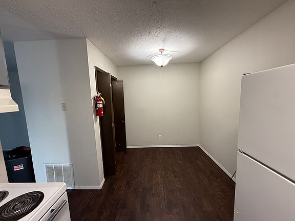 2nd image of 515 W Grant Ave APT 6