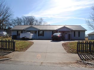 723/725 N Lee St, Salisbury, NC 28144