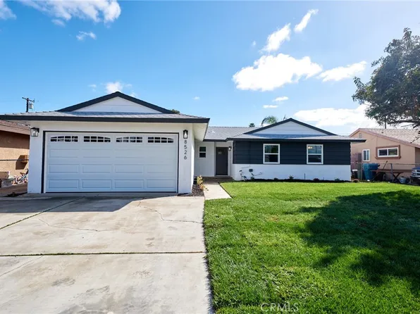 8526 Via Norte Dr, Riverside, CA 92503