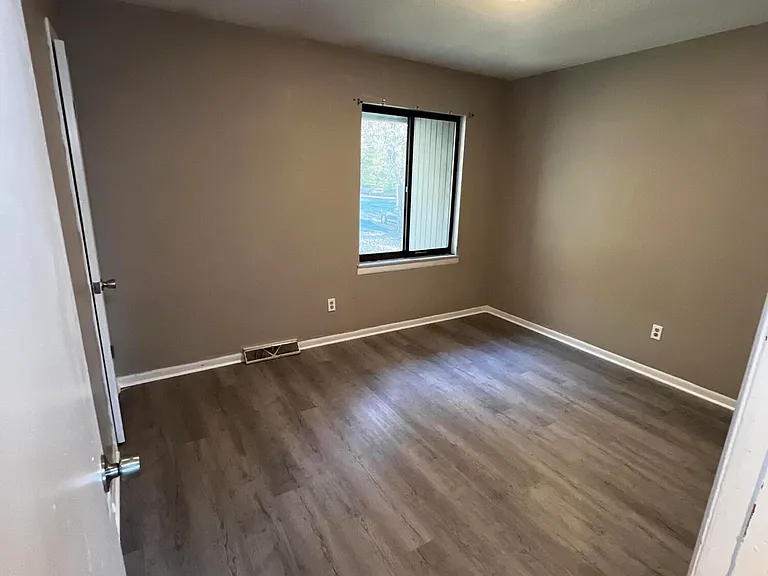 1419 Colony Park Dr #13 — Photo 28