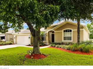 12790 Aston Oaks Dr, Fort Myers, FL 33912