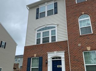 312 Rolling Valley Dr, Fredericksburg, VA 22405