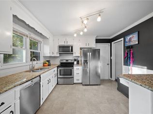 13301 Garden State Dr, Newport News, VA 23602