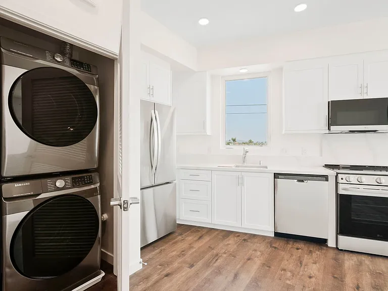 4505 Illinois Street - North Park's Newest Boutique Upscale Apartments — Photo 32