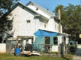 78 E Pottsville St, Pine Grove, PA 17963