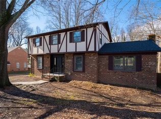 1227 Dovershire Pl, High Point, NC 27262