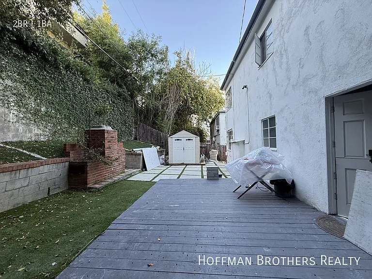 1839 S Beverly Glen Blvd #4 — Photo 7