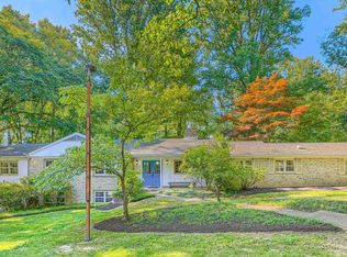 2 Kenmont Ct, Owings Mills, MD 21117