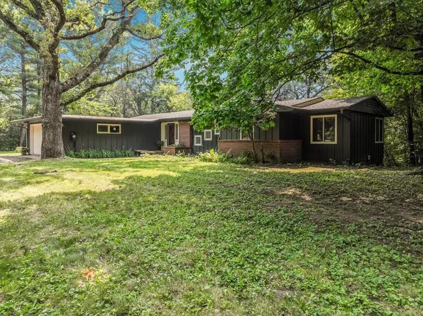 105 East Lowes Creek Road, Eau Claire, WI 54701