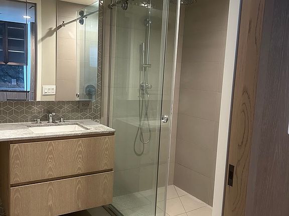 5th image of 1000 Auahi St #2309
