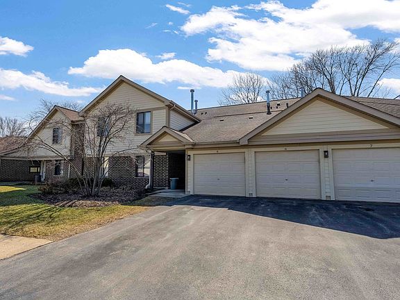 4th image of 823 E Coach Rd Unit 8