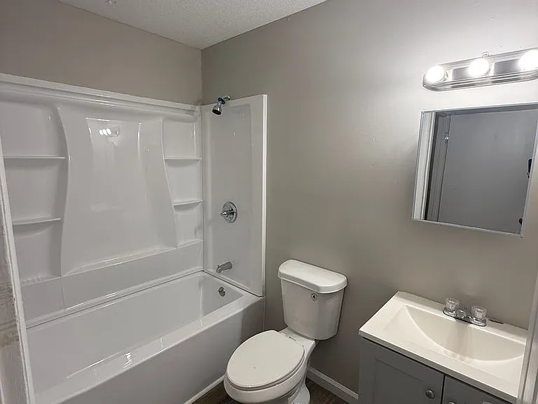 137 Schley Cir — Photo 11