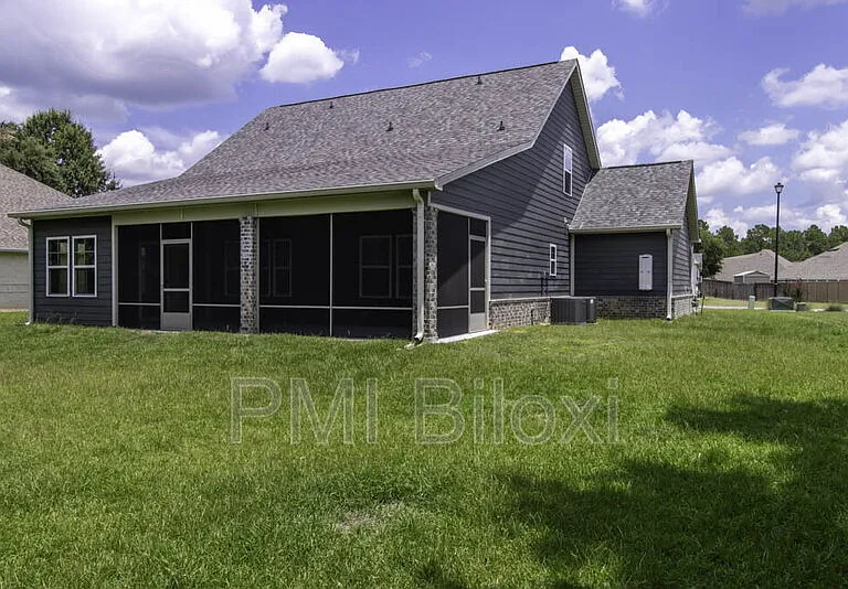 16982 W Landon Green Dr — Photo 2