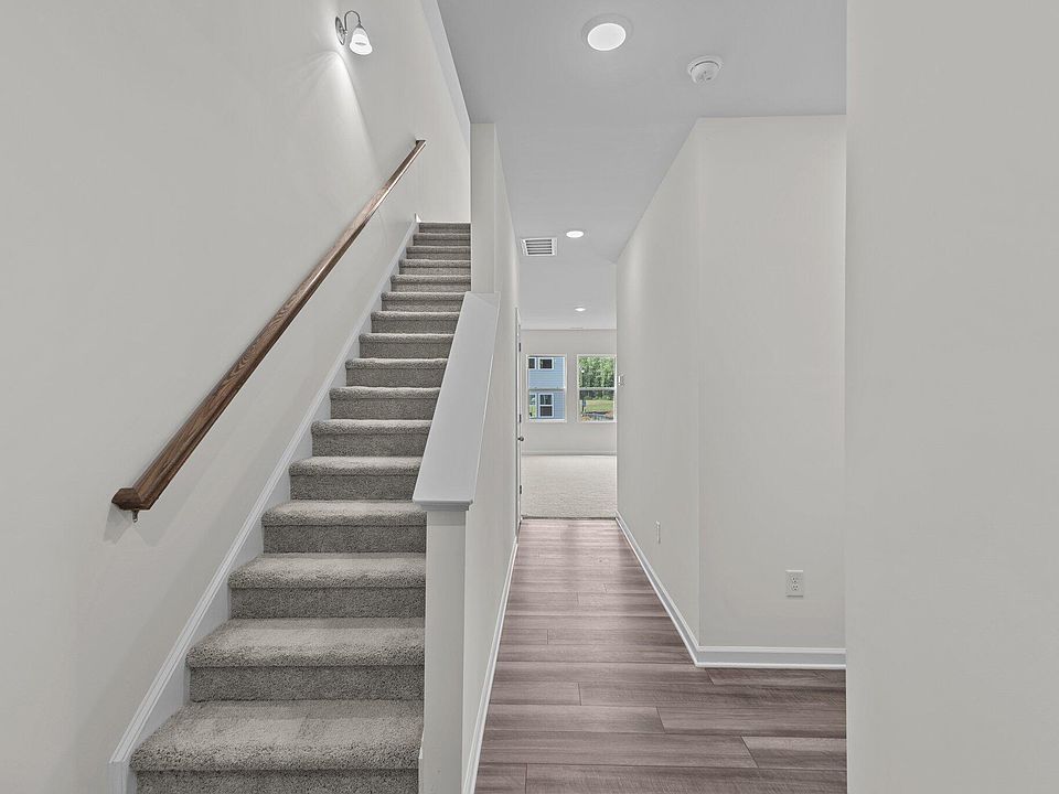 1st image of 2810 Winding Ridge Dr W