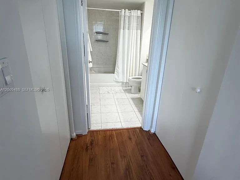 18800 NE 29th Ave #302 — Photo 10