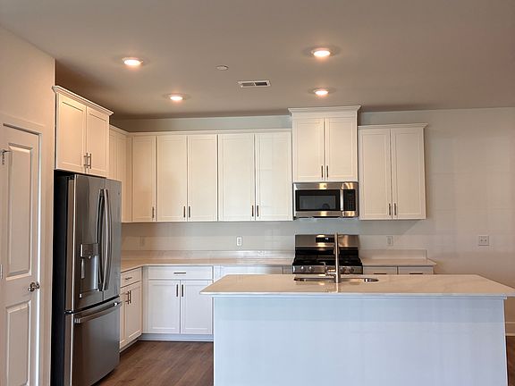2nd image of 2207 Jacob Francis Way