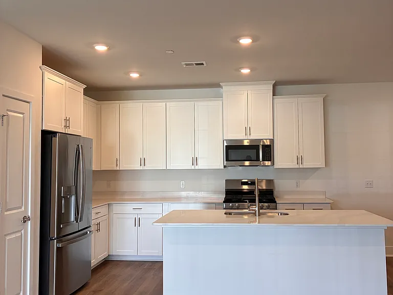 2207 Jacob Francis Way — Photo 2