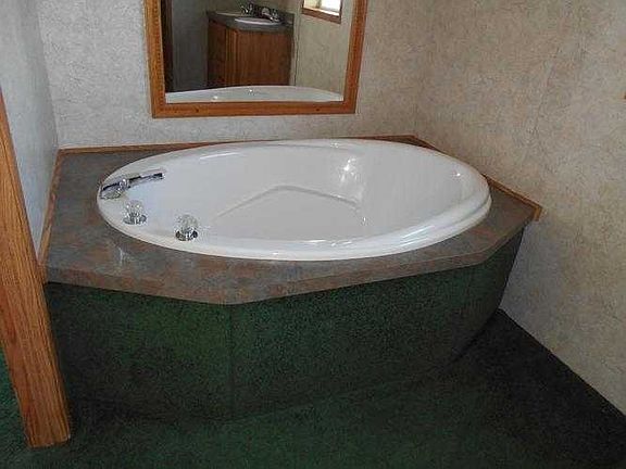 Garden Tub