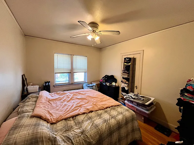 1420 E Capitol Dr — Photo 6