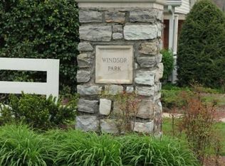 33 Holland Park Ln, Franklin, TN 37069