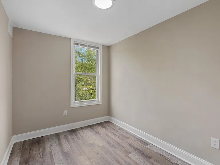 206 S Hilton St — Photo 22