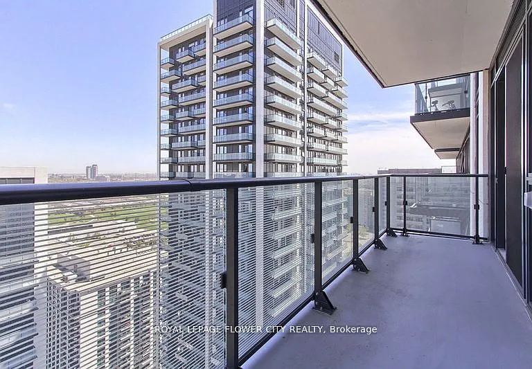 95 Oneida Cres #2305 — Photo 16