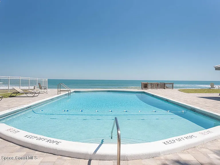 1273 Highway A1A #206 — Photo 38