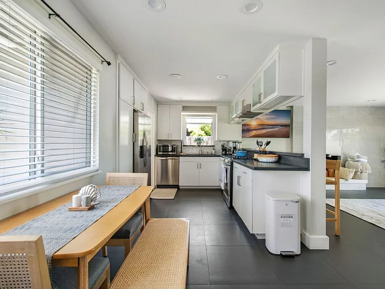 20152 Harbor Isle Ln — Photo 42