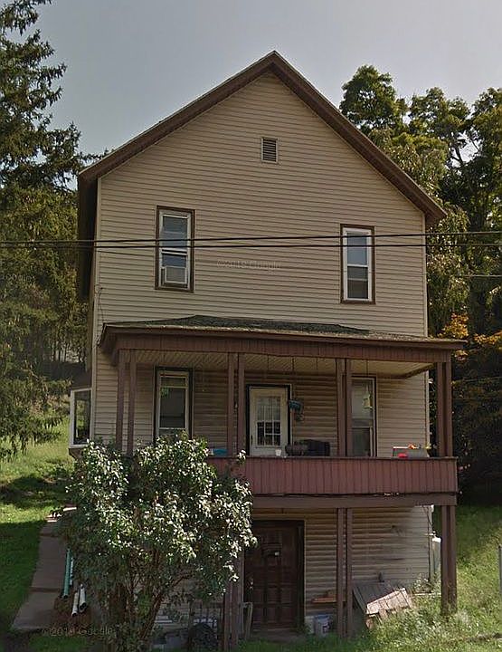 796 Main St, Simpson, PA 18407 Zillow