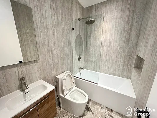 Rented by Brooklyn Group | media 14