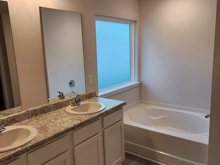 6541 Slabinski Ln — Photo 11