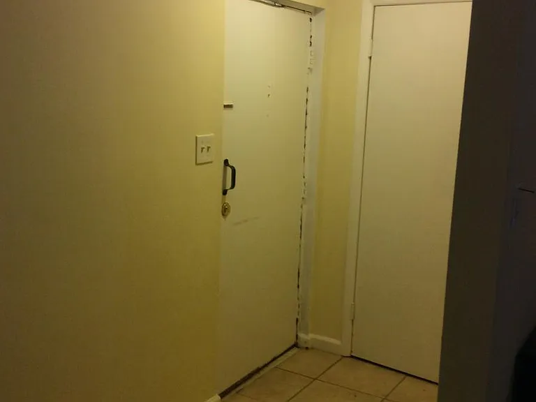 1287 Schaub Dr — Photo 2