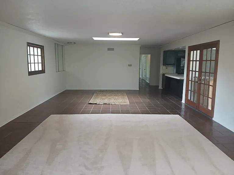 18302 Jocotal Ave — Photo 5