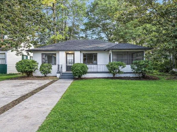 1513 E 37th St, Savannah, GA 31404