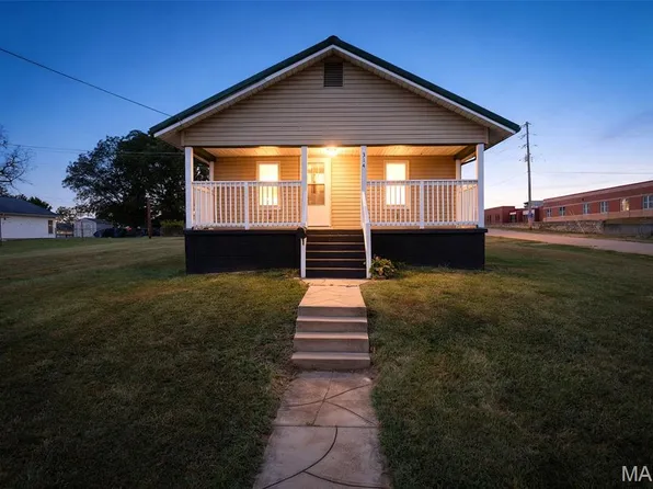314 9th St, Park Hills, MO 63601