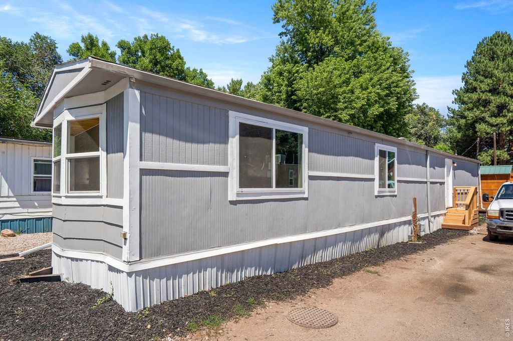 400 N Overland Trl