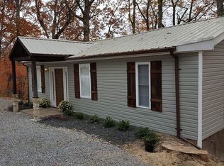 339 Oak Dr, Smithville, TN 37166
