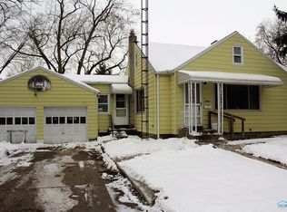 5909 Chippewa Rd, Toledo, OH 43613