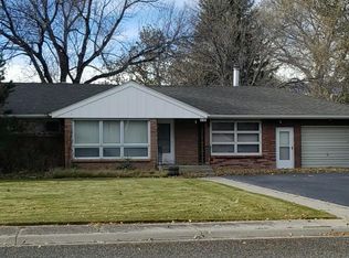 1619 Cedar View Dr, Cody, WY 82414