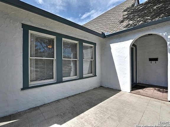 3rd image of 2038 W MULBERRY AVE