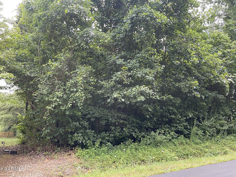 2nd image of 231 Seminole Cir