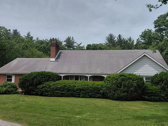 2nd image of 3377 Debbie Ln